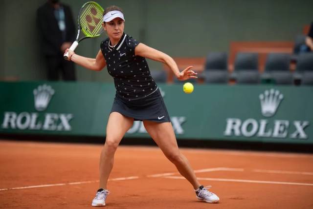 强调了两个 强调了两个